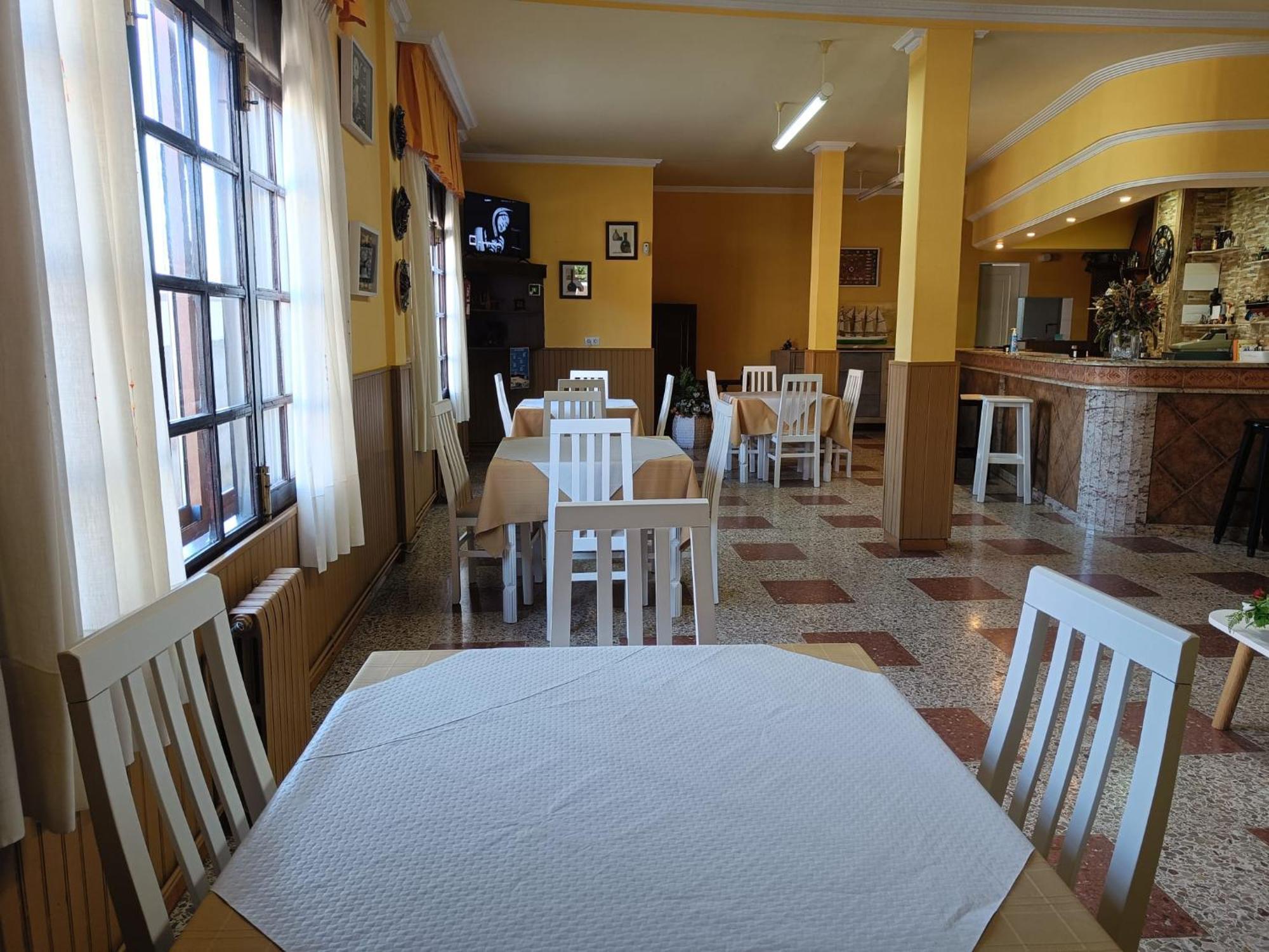Habitaciones Pension Lubina ブエウ エクステリア 写真