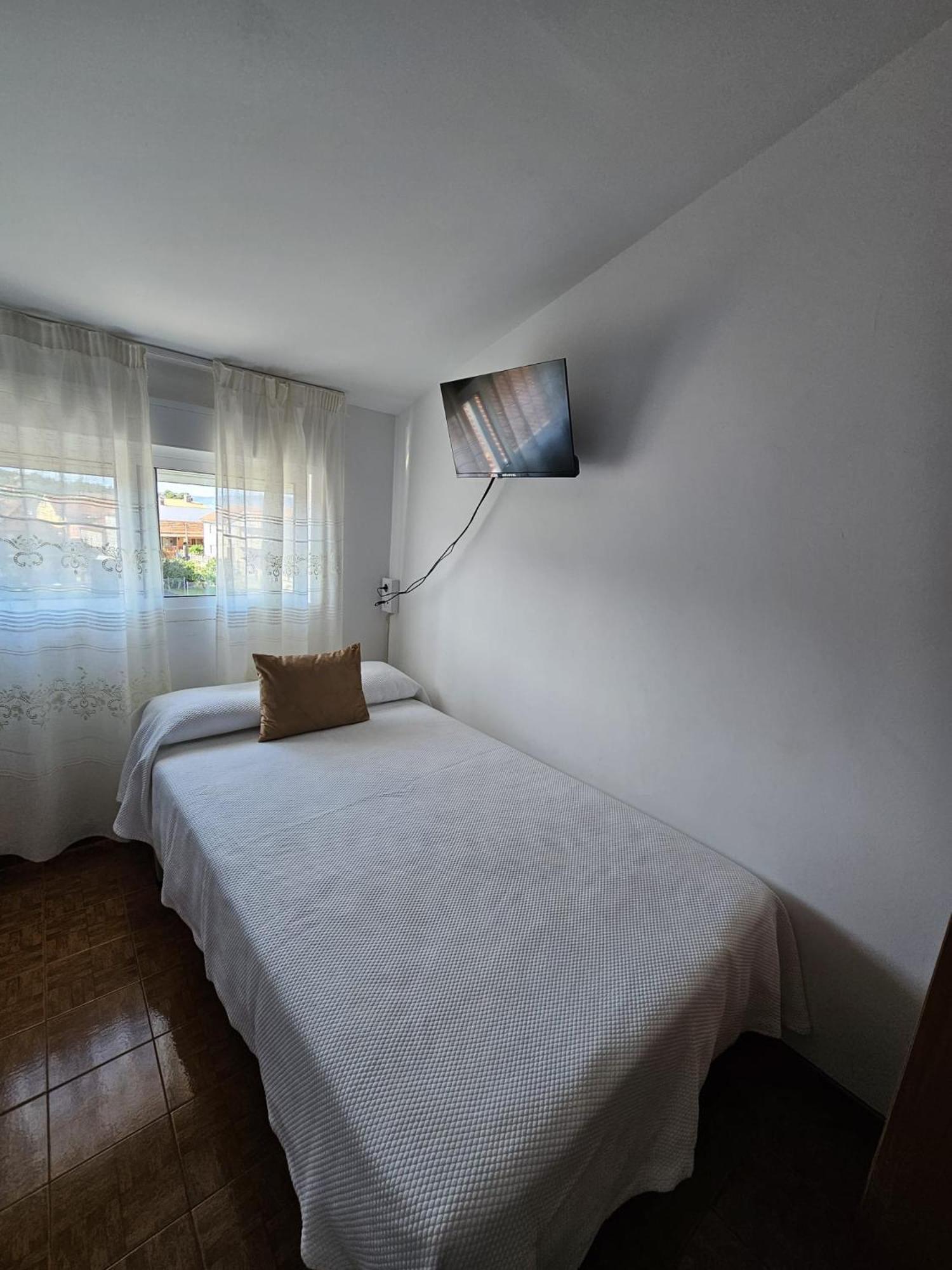Habitaciones Pension Lubina ブエウ エクステリア 写真