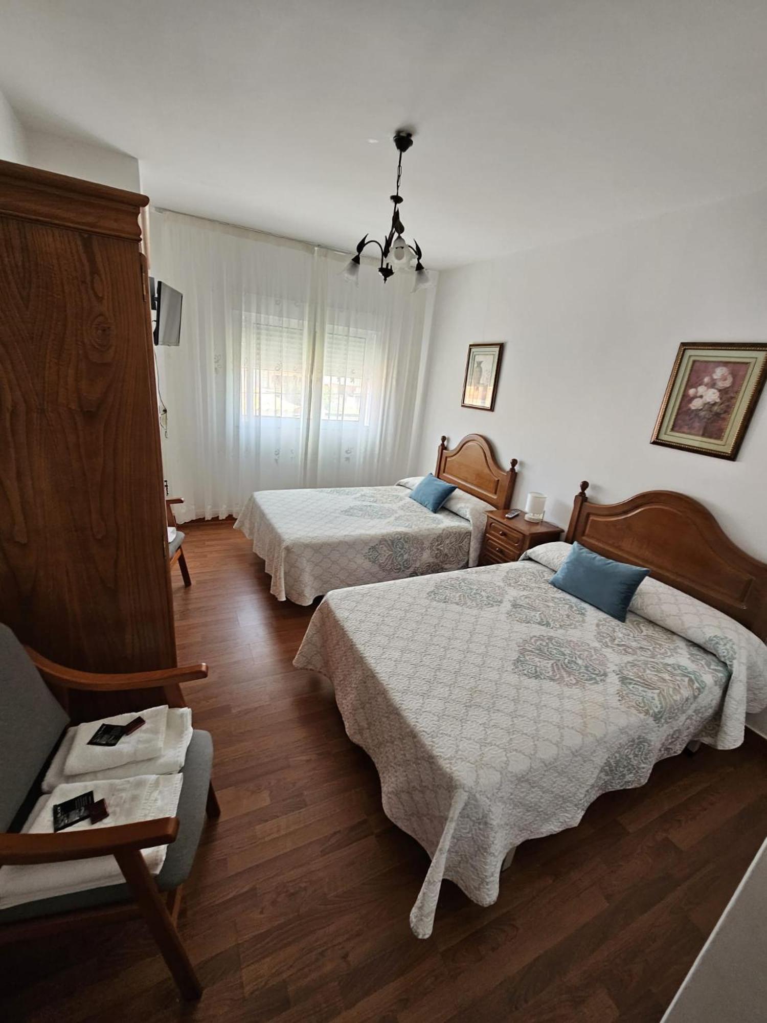 Habitaciones Pension Lubina ブエウ エクステリア 写真