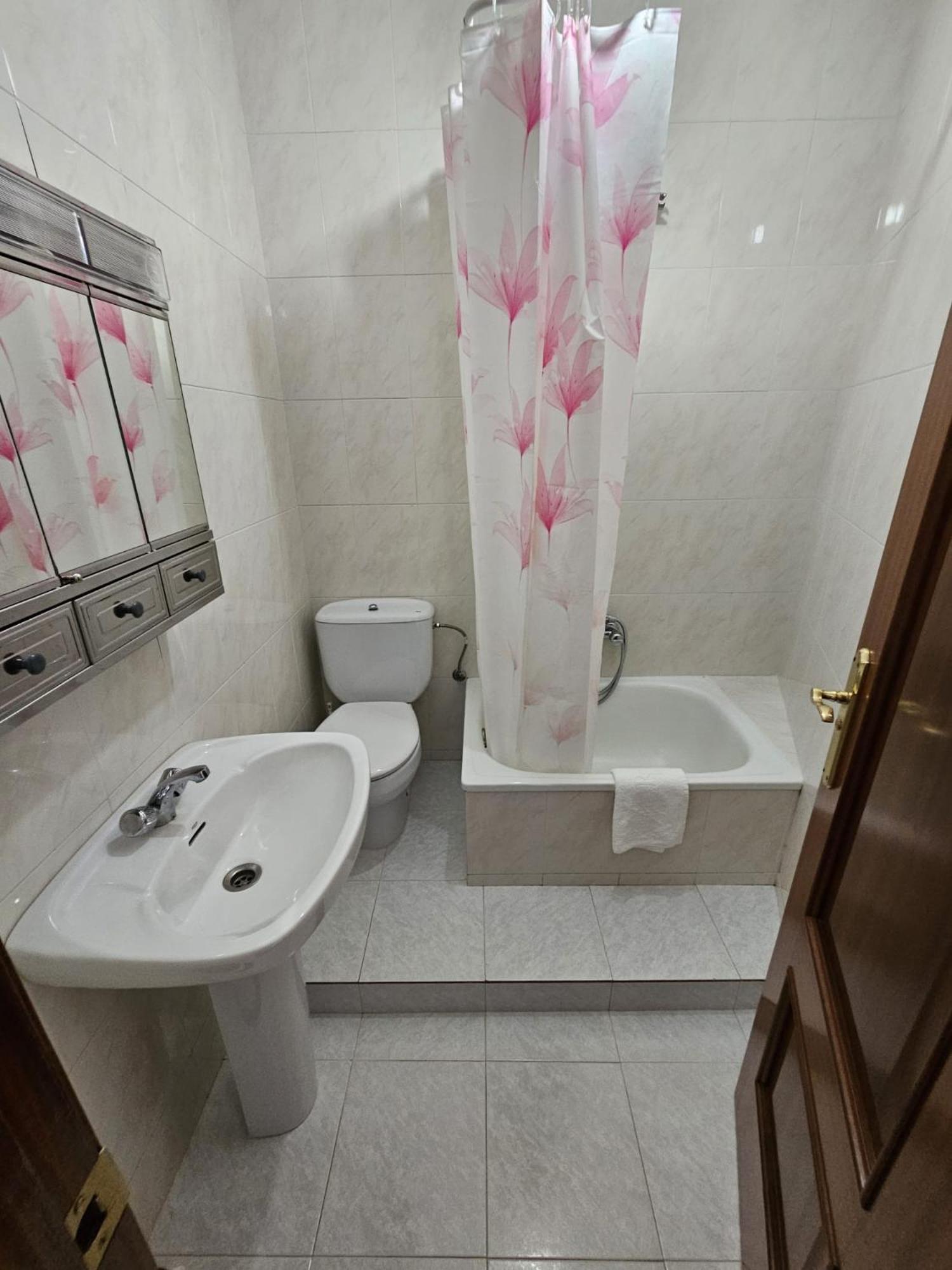 Habitaciones Pension Lubina ブエウ エクステリア 写真